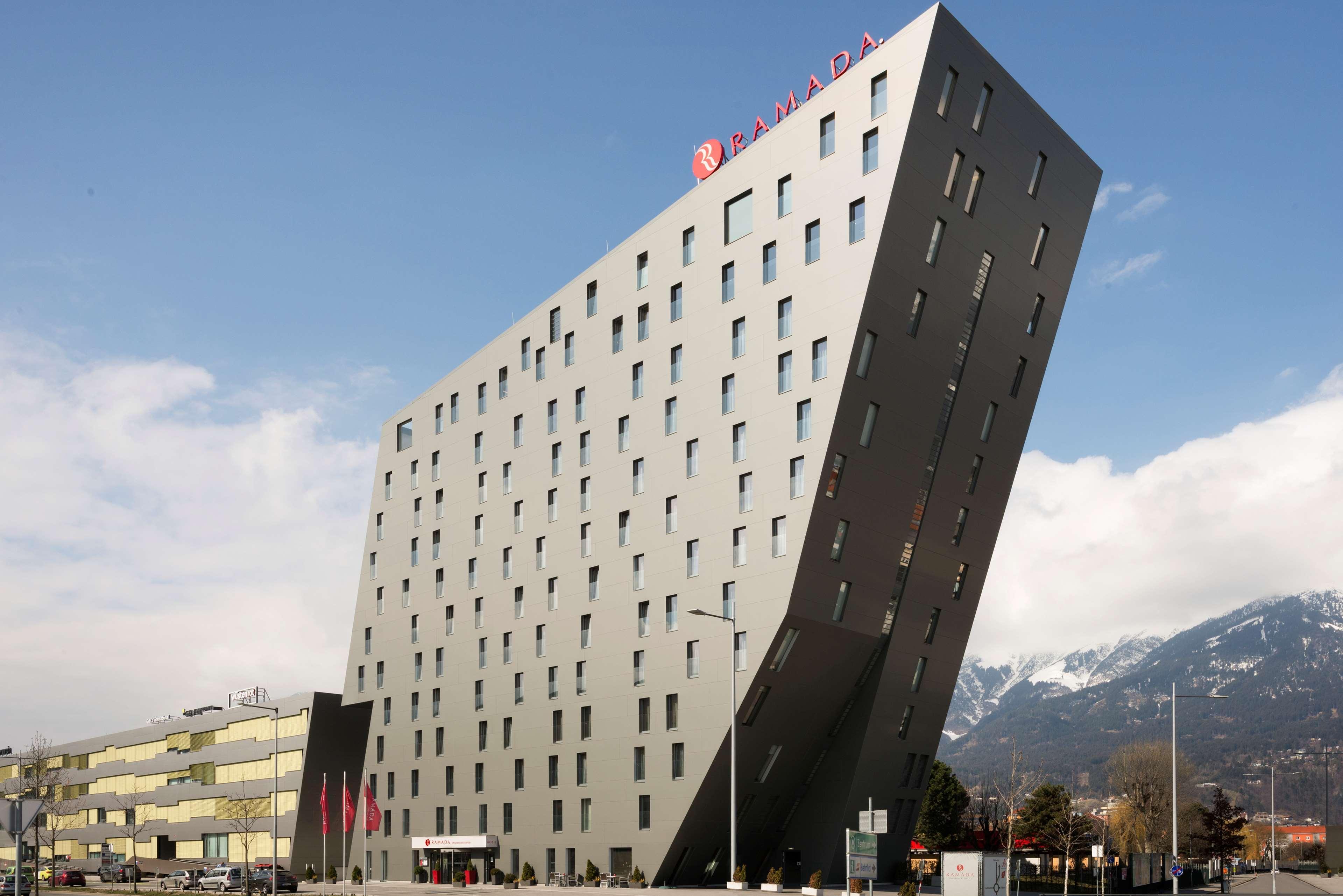 Hilton Garden Inn Innsbruck Tivoli Exterior foto