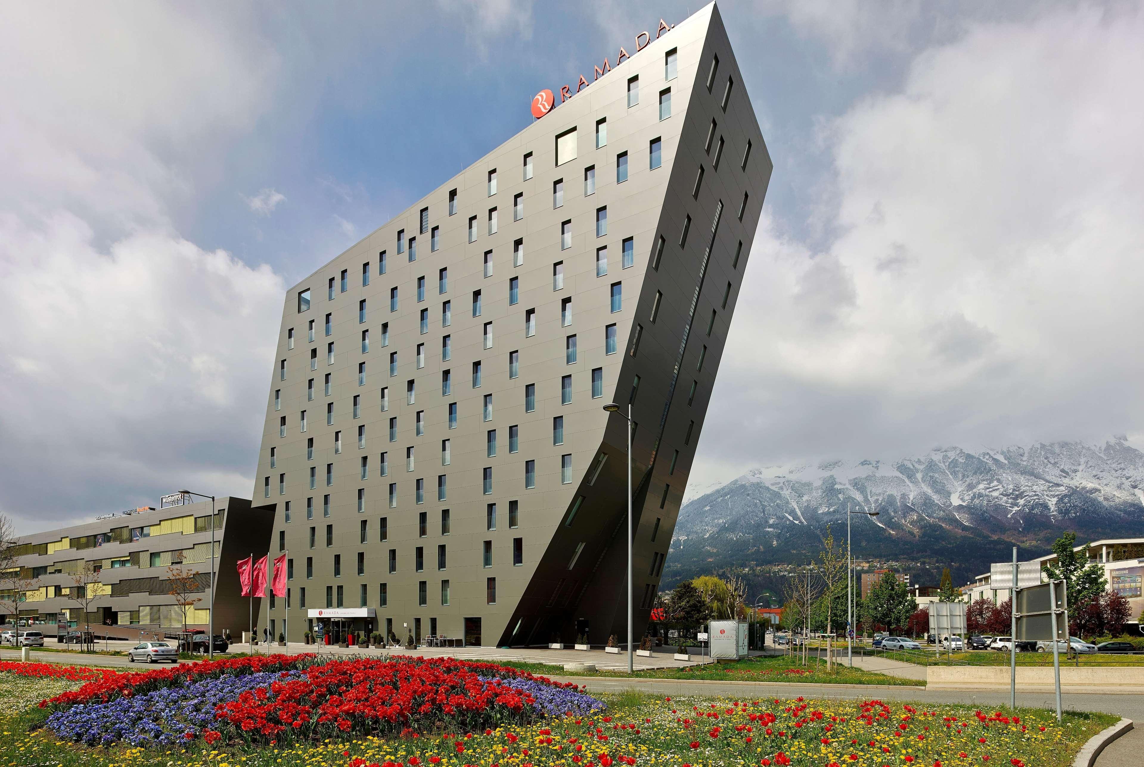 Hilton Garden Inn Innsbruck Tivoli Exterior foto